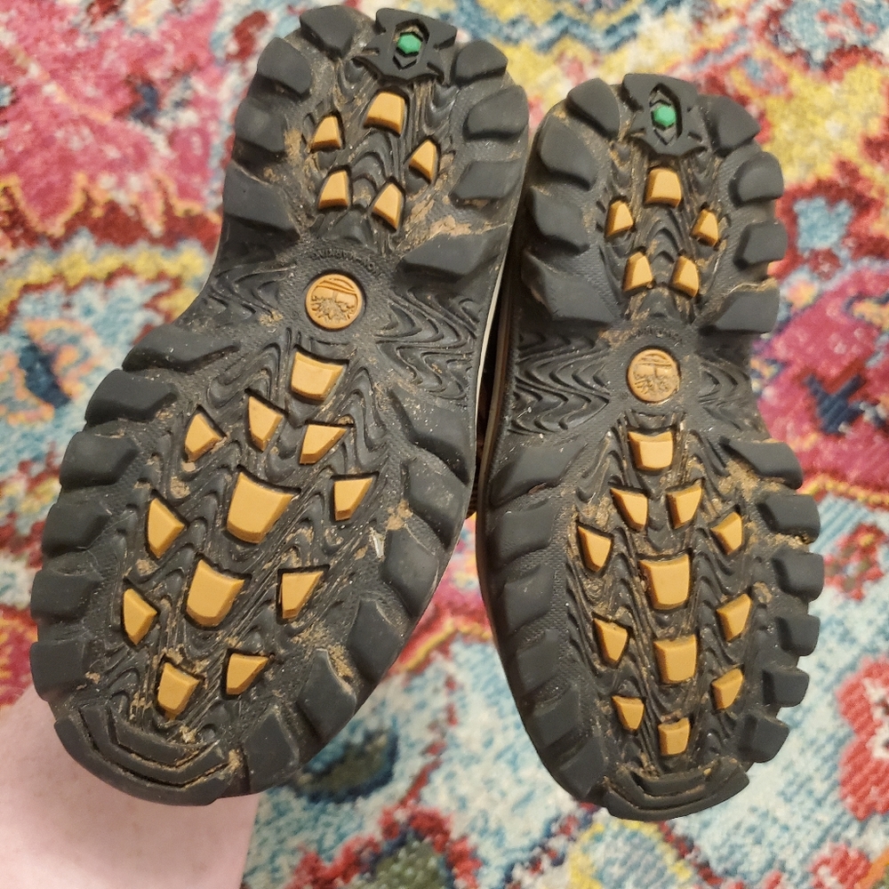 SOLD Timberland Snow Boots - Picture 4 of 6